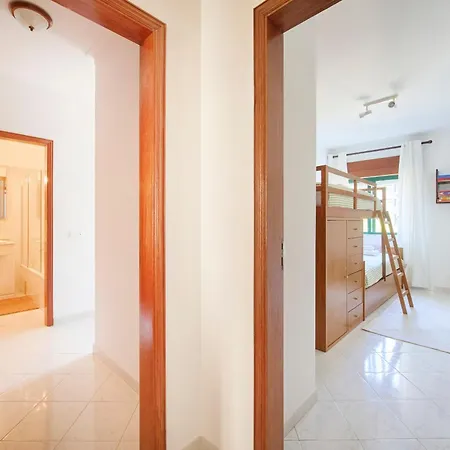 Apartment 2 Bedroom By