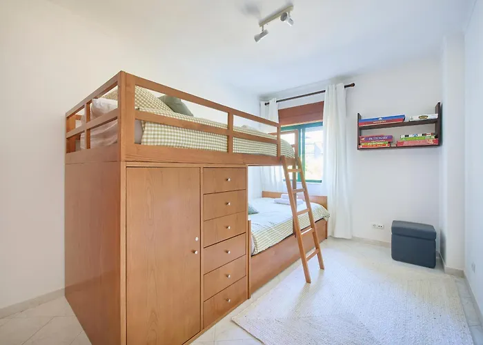 2 Bedroom By Quarteira